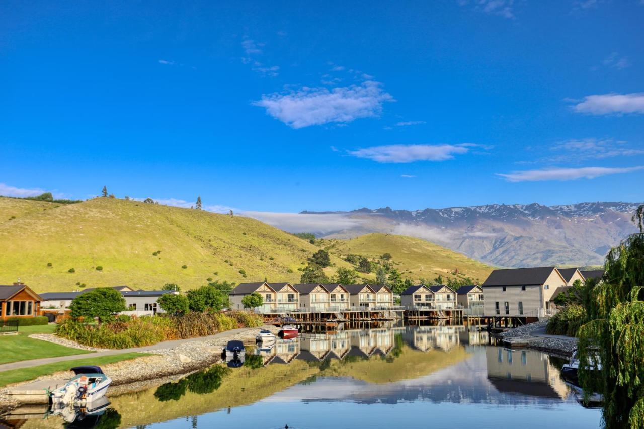 Marsden Lake Resort Central Otago Cromwell Eksteriør billede The village of Waimakariri