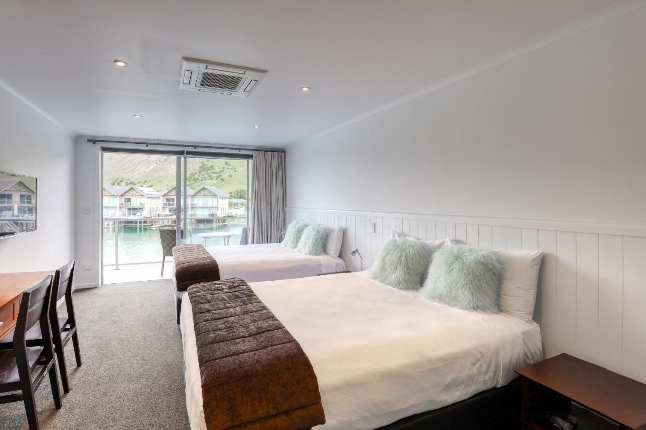 Marsden Lake Resort Central Otago Cromwell Eksteriør billede A typical studio apartment