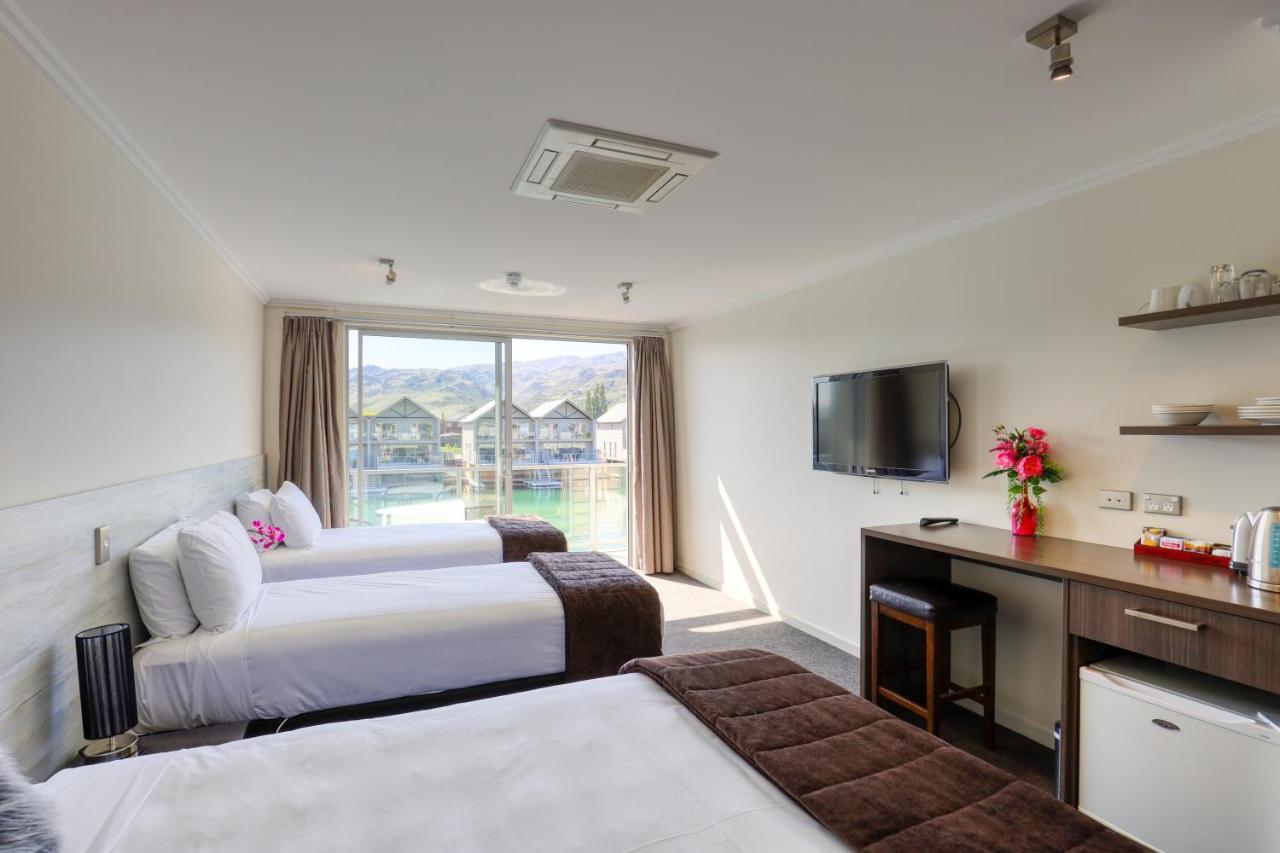 Marsden Lake Resort Central Otago Cromwell Eksteriør billede A typical studio apartment
