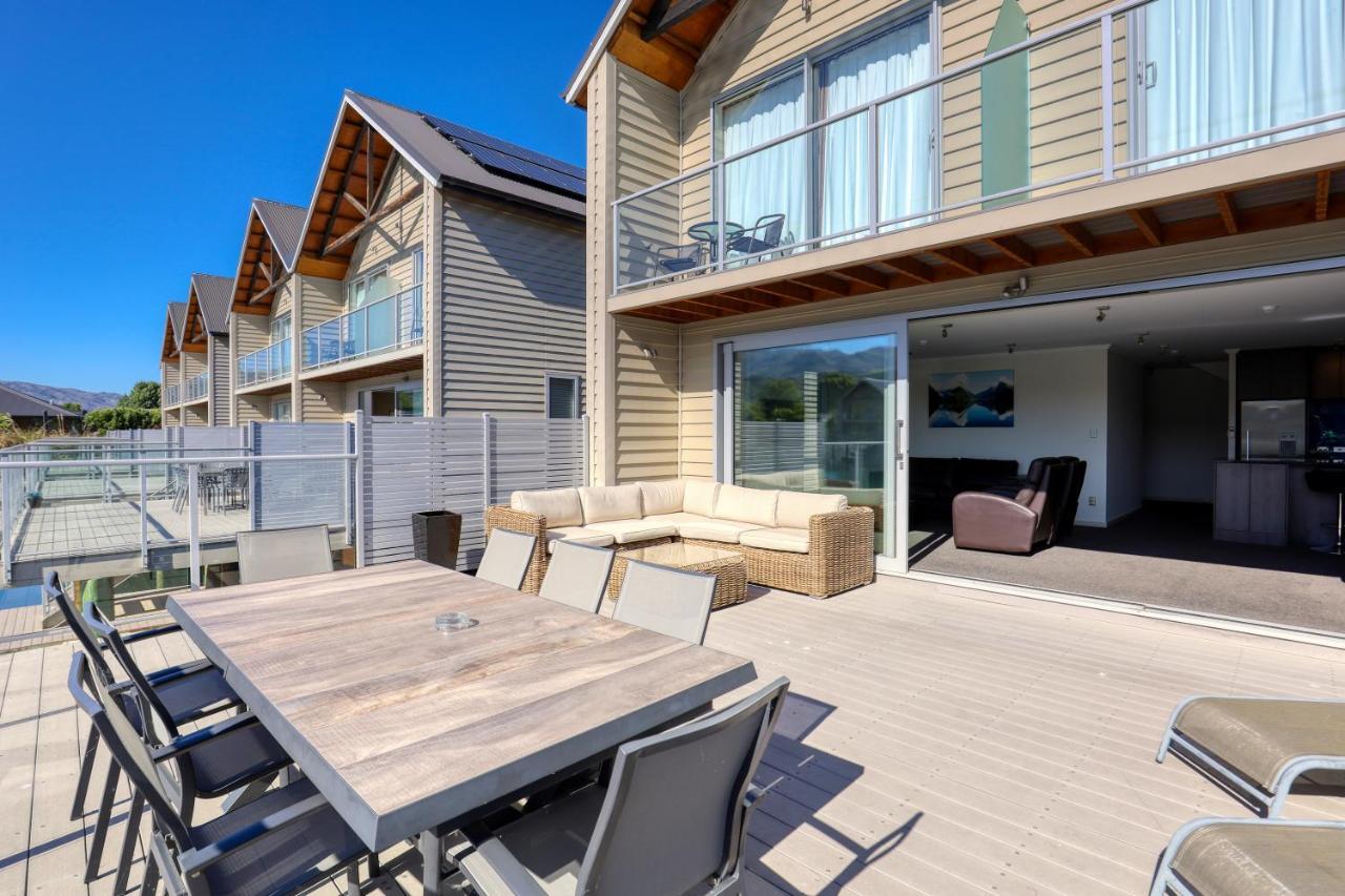 Marsden Lake Resort Central Otago Cromwell Eksteriør billede A typical apartment at Jack's Point